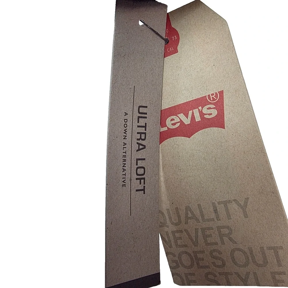Levi's Men's Quilted Woodsman Ultra Loft Puffer Jacket Two Tone Size Large - NWT